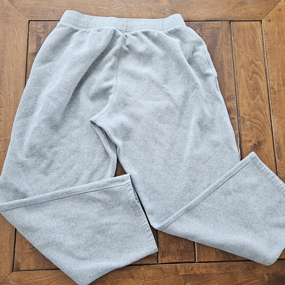 Under Armour Grey Sweat Pants Men's size XL
